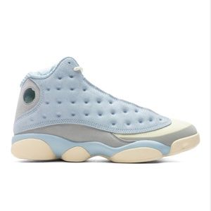 Air Jordan 13 Retro - men’s size 13 - blue